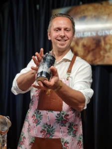 Christophe D Christophe, Manden bag vores produkter